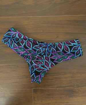 Peacock Evita Bottoms - L